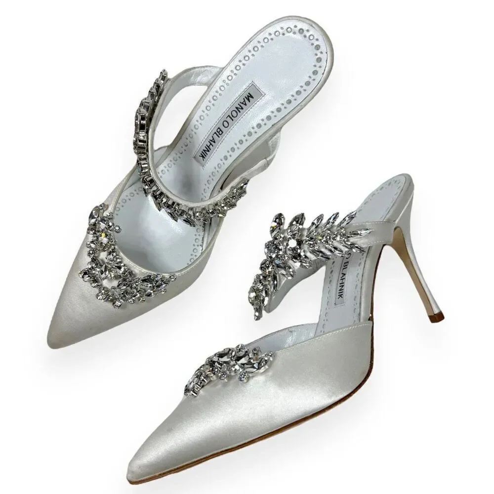 Manolo‎ Blahnik Lurum 90 Crystal-embellished White Satin Mules Heels Size 6.5